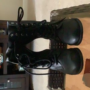 Ladies Black boots